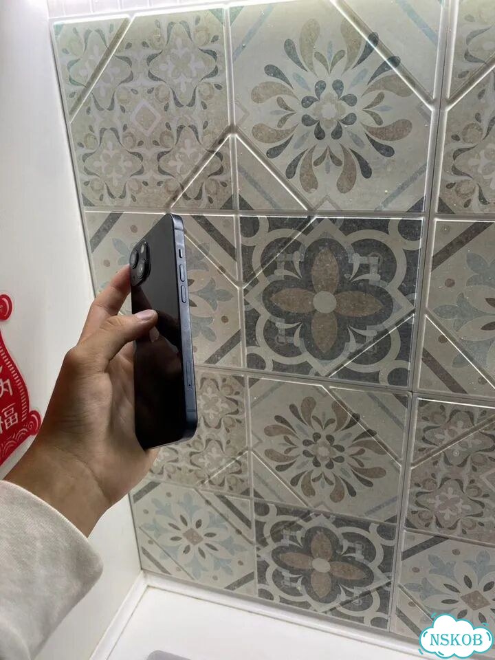 iPhone 13, 128 ГБ, SIM + eSIM фото 9