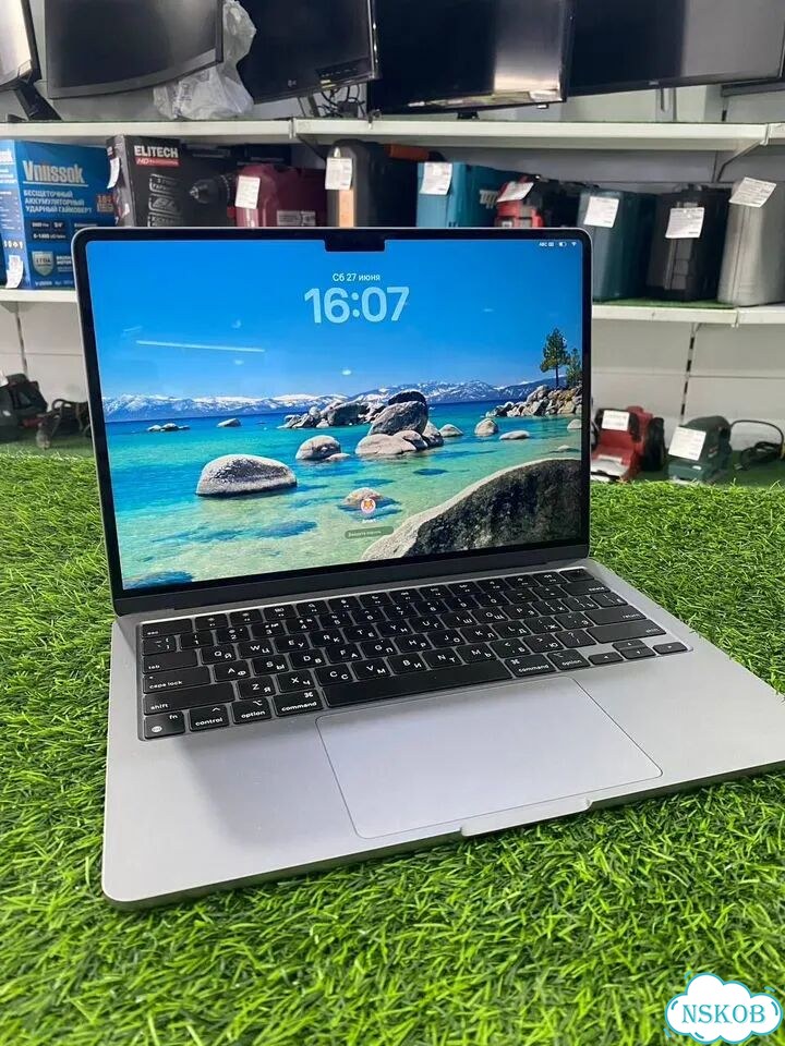 2024 Ноутбук Apple Macbook Air 13 фото 2