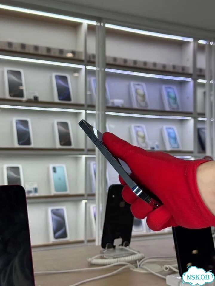 iPhone 13 Pro, 256 ГБ фото 4