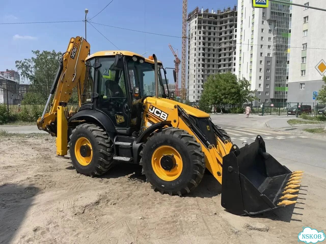 Экскаватор-погрузчик JCB 3CX Super Sitemaster, 2011 фото 1