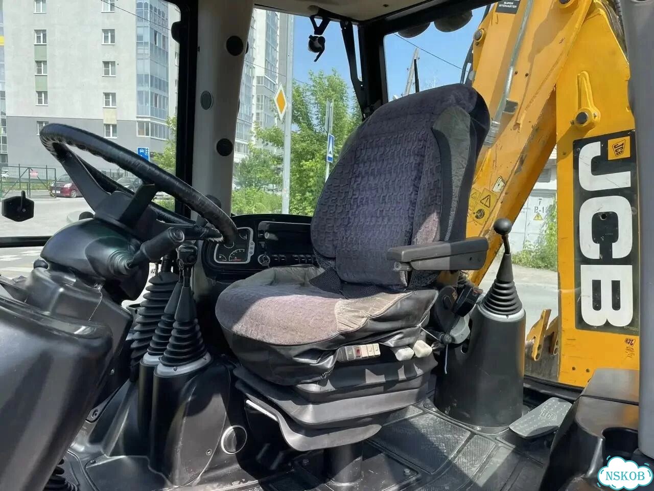Экскаватор-погрузчик JCB 3CX Super Sitemaster, 2011 фото 12