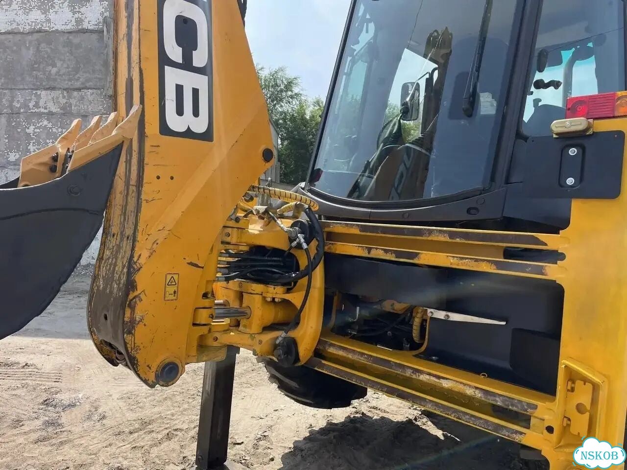Экскаватор-погрузчик JCB 3CX Super Sitemaster, 2011 фото 6