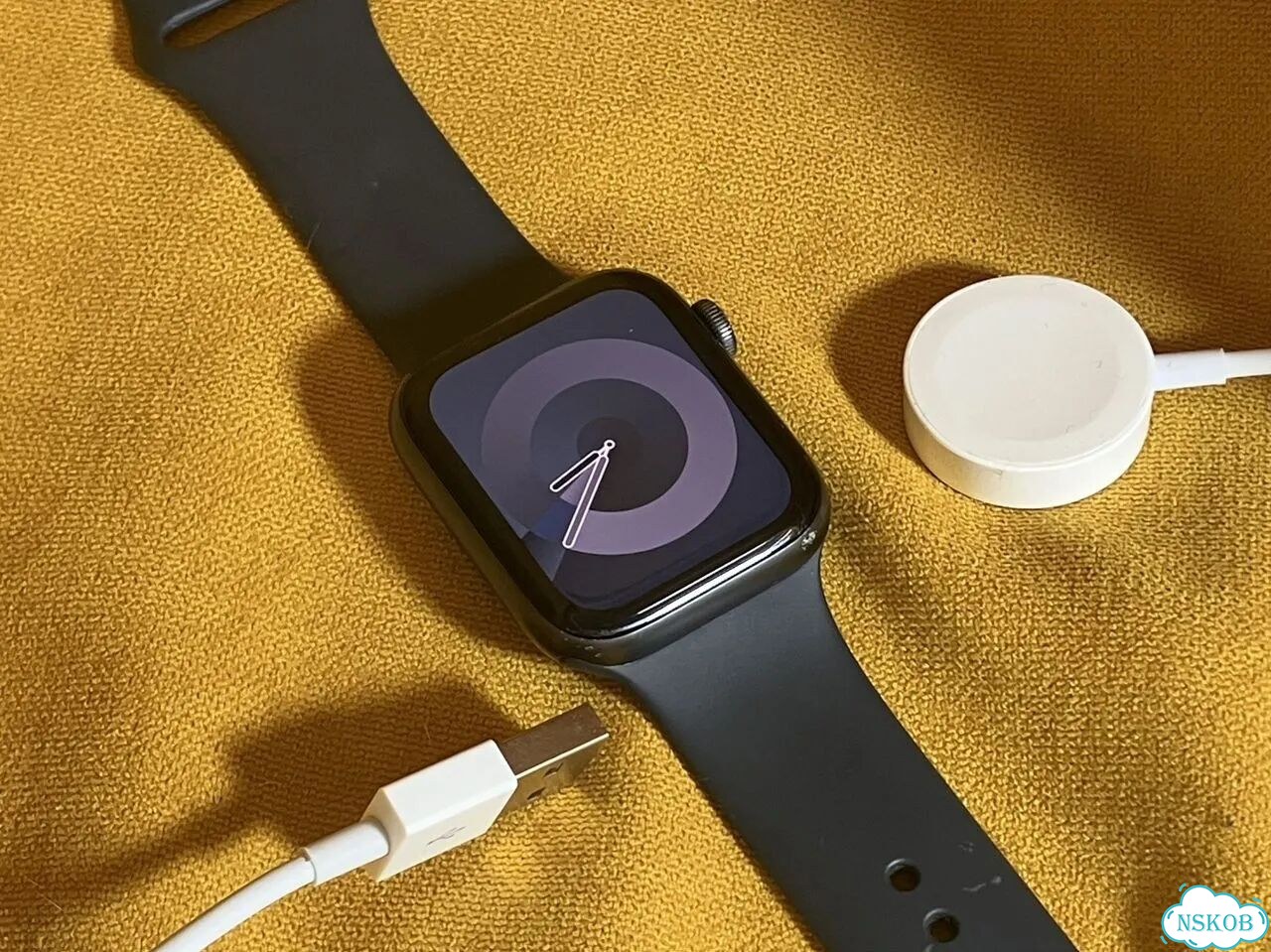 Apple Watch SE 44mm 100% фото 1