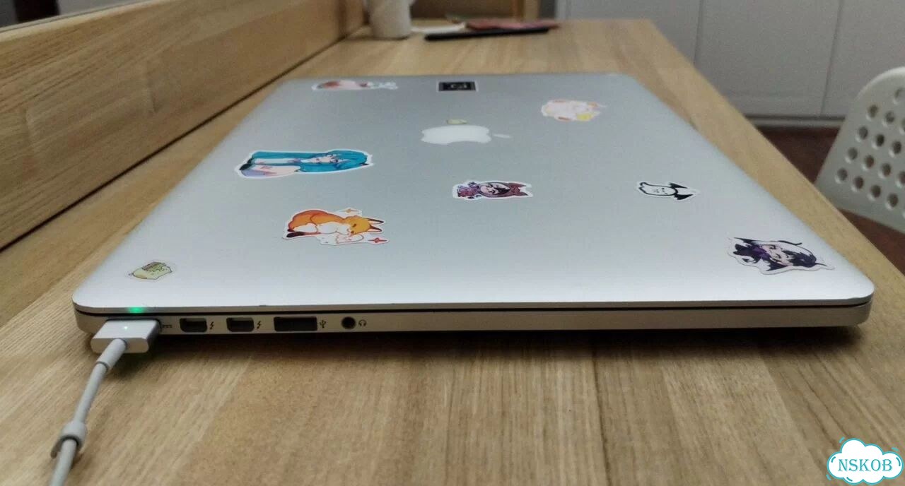 MacBook Pro(Retina, 15-inch, Mid 2015) фото 2