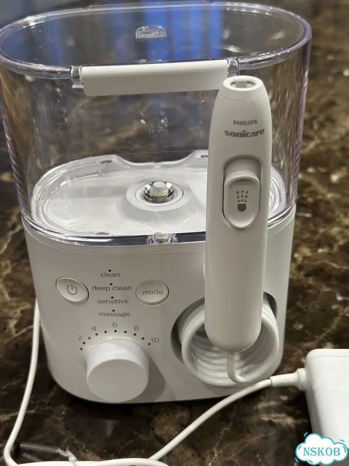 Ирригатор Philips Sonicare HX3911/40 фото 4