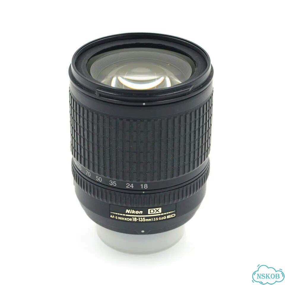 Nikon AF-S 18-135mm f/3.5-5.6 IF-ED DX состояние 4 фото 2