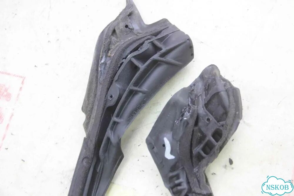 Уплотнение проёма двери (комплект) Toyota Corona exiv ST202 фото 5