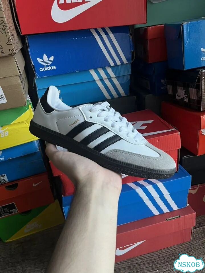 Кросовки Nike Adidas Bape Puma одним лотом фото 2