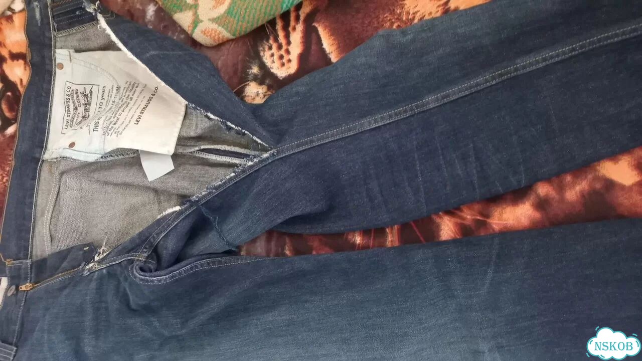 Джинсы levi strauss разорваны фото 4