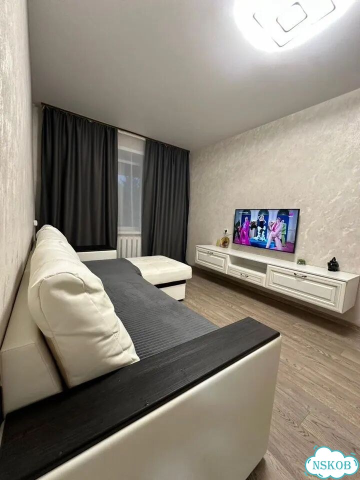 1-к. квартира, 30 м², 3/3 эт. фото 1