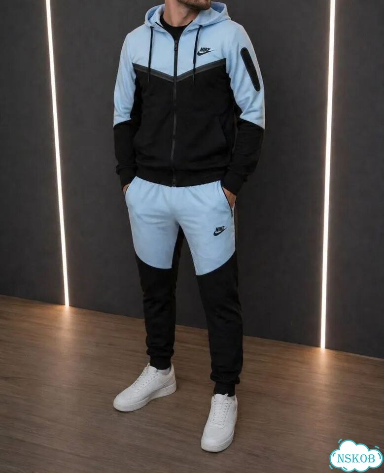 Спортивные костюмы Nike Tech Fleece фото 1