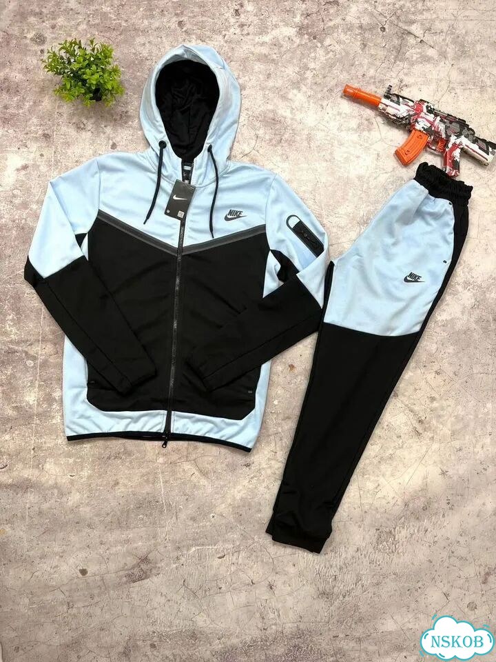Спортивные костюмы Nike Tech Fleece фото 2