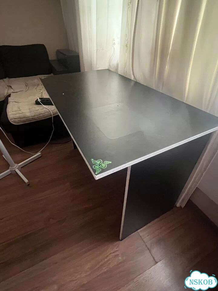 Стол компьютерный фото 2