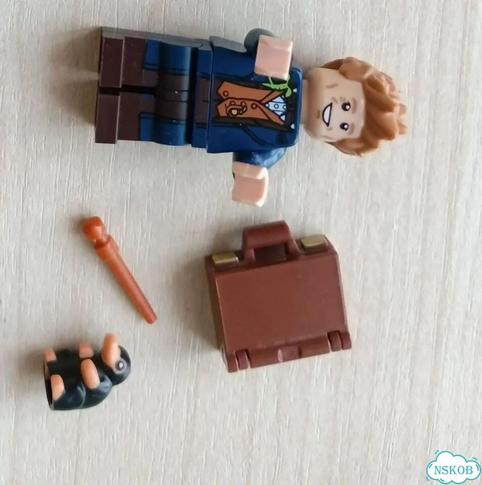 Lego фигурка Ньюта Саламандра фото 1