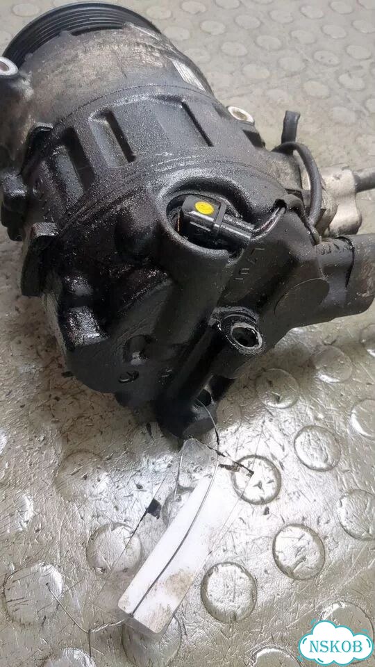 Компрессор кондиционера Mercedes ML W163 фото 5