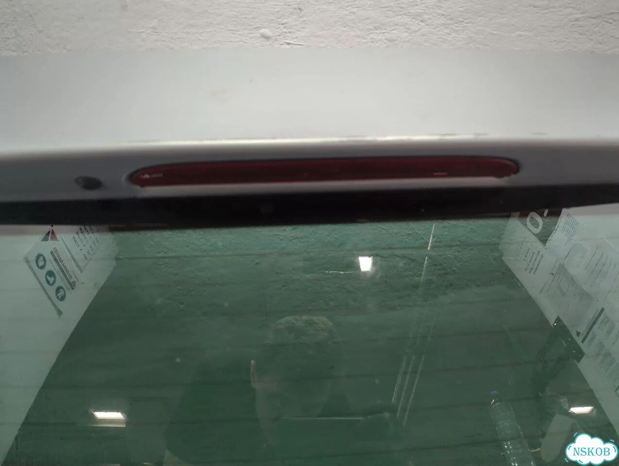 Крышка багажника Opel Astra J фото 5
