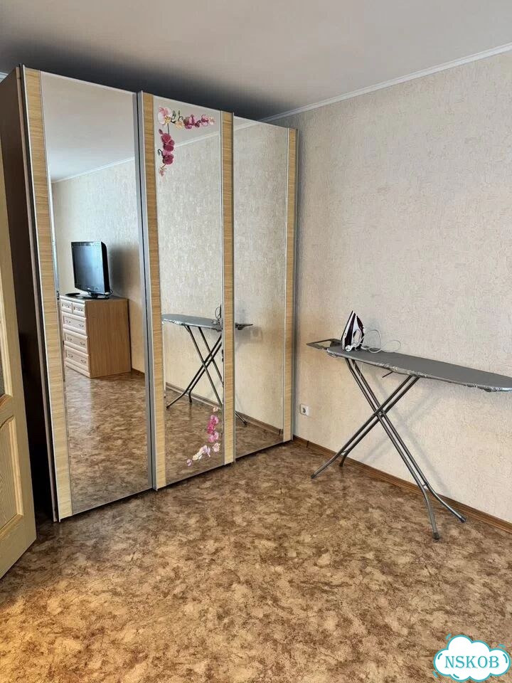 1-к. квартира, 40 м², 5/10 эт. фото 3