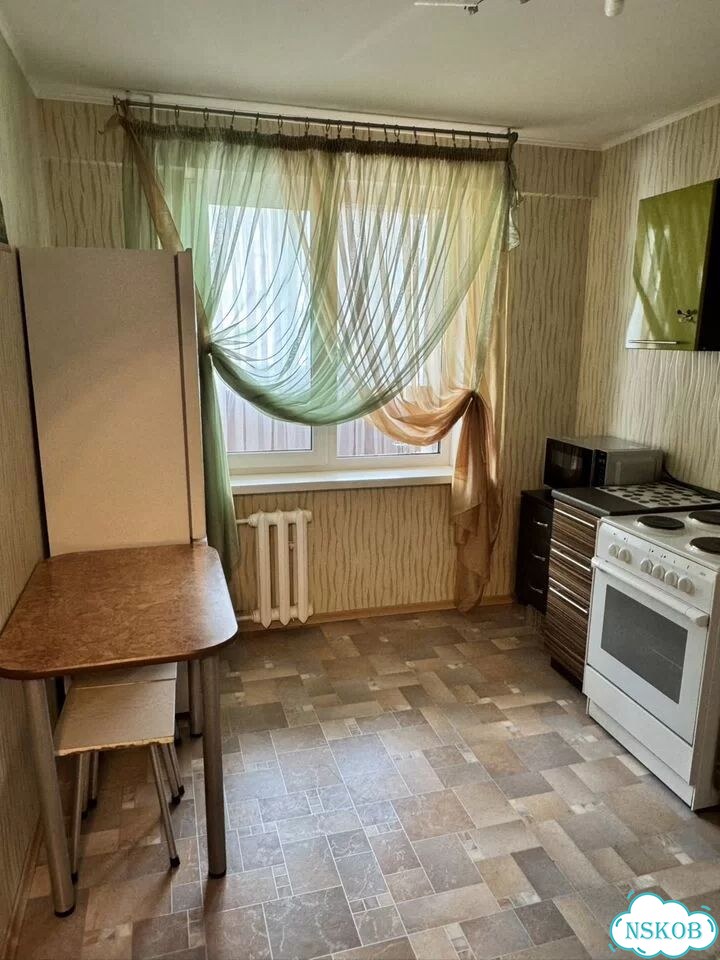 1-к. квартира, 40 м², 5/10 эт. фото 9