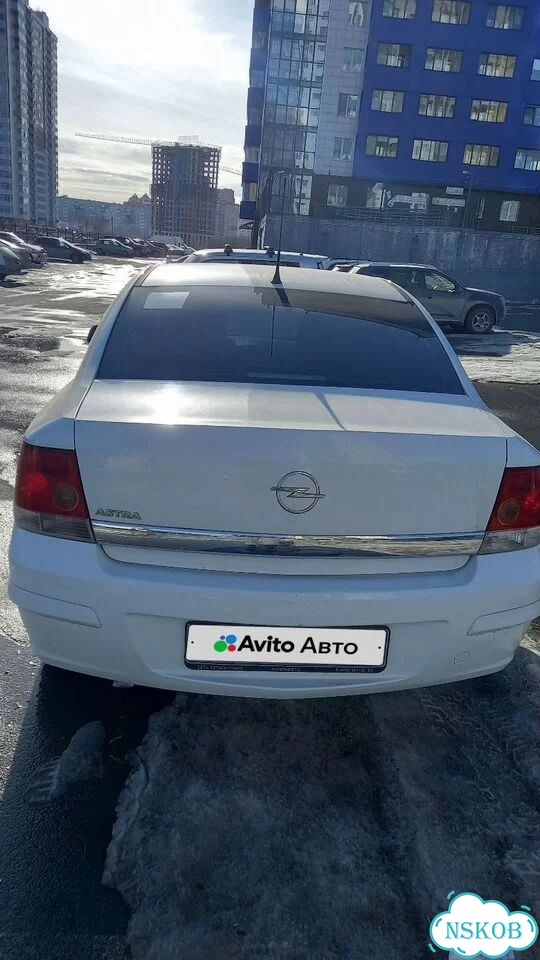 Opel Astra 1.8 AT, 2012, 136 000 км фото 6