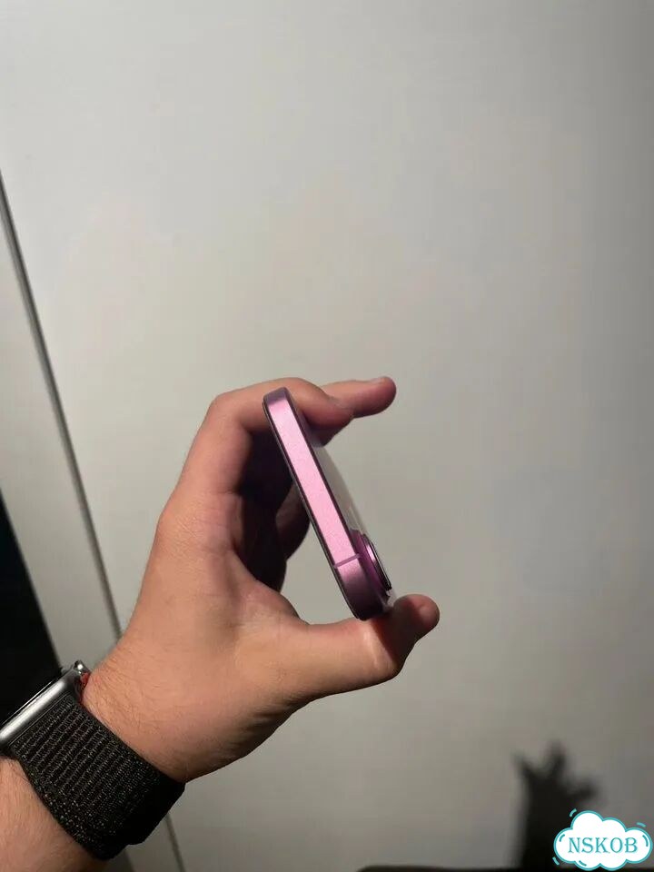 iPhone 16, 128 ГБ, SIM + eSIM фото 2