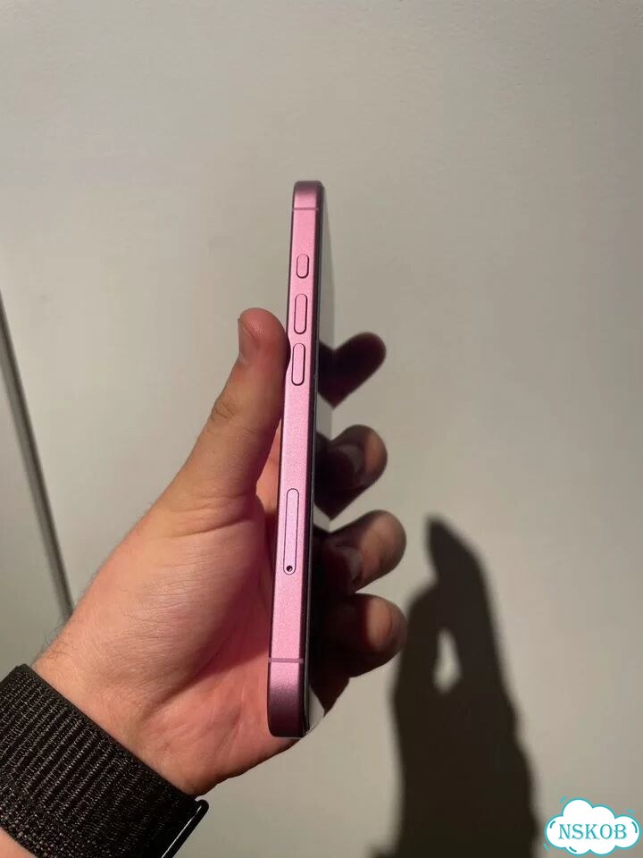 iPhone 16, 128 ГБ, SIM + eSIM фото 4
