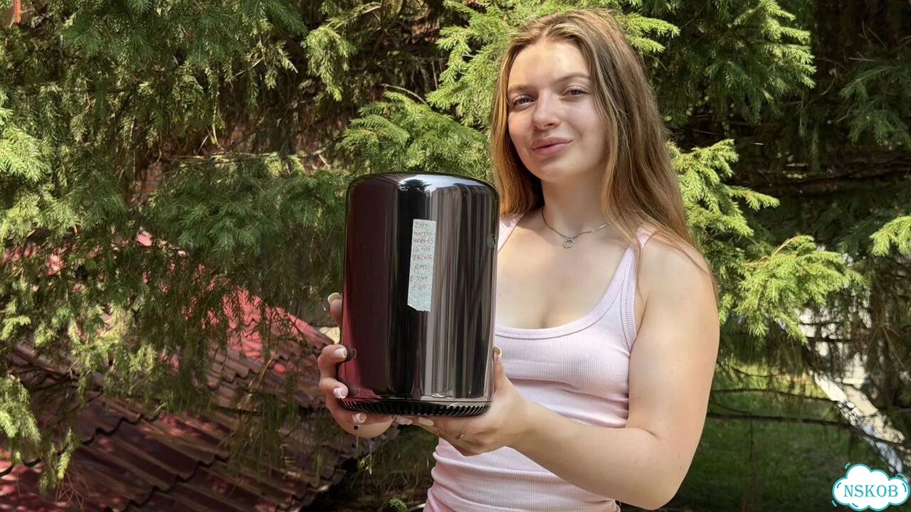 Mac Pro 6 core 32 gb 256 gb D300 фото 3