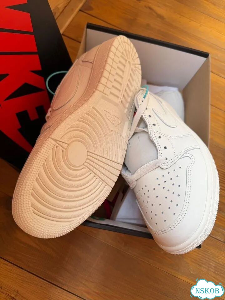 Кеды nike air jordan 1 retro low OG фото 4