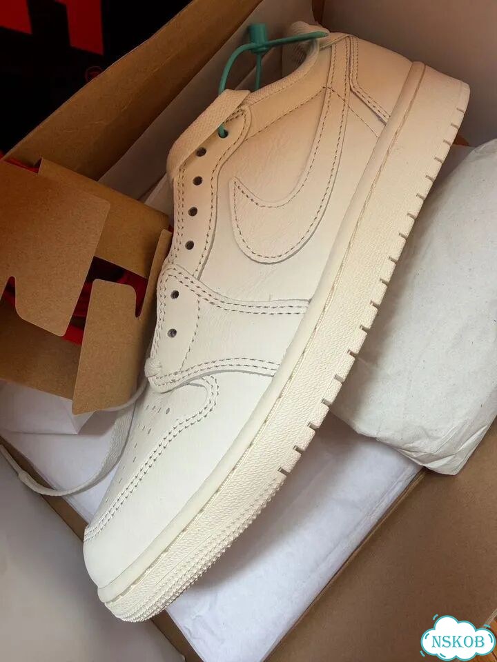 Кеды nike air jordan 1 retro low OG фото 6
