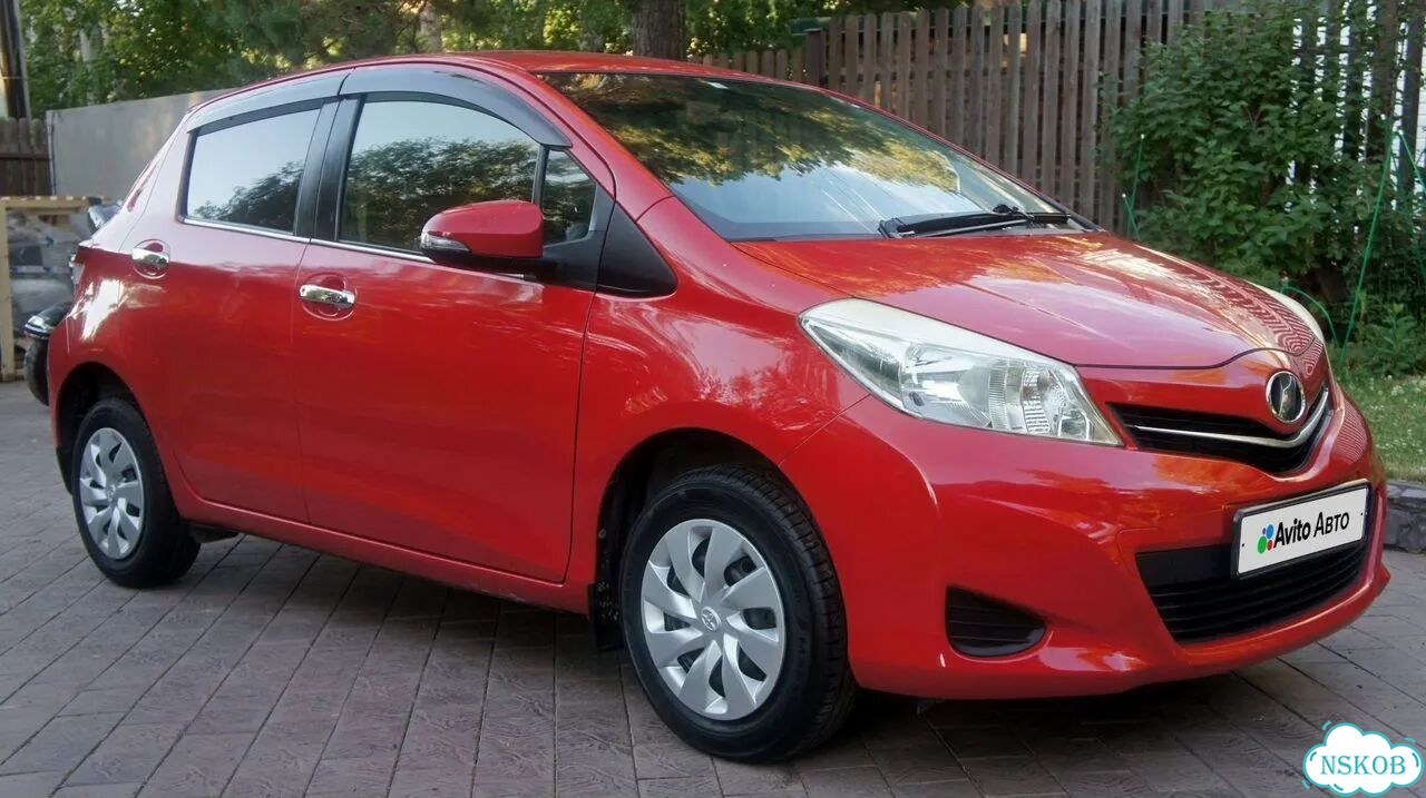 Toyota Vitz 1.0 CVT, 2012, 100 000 км фото 1