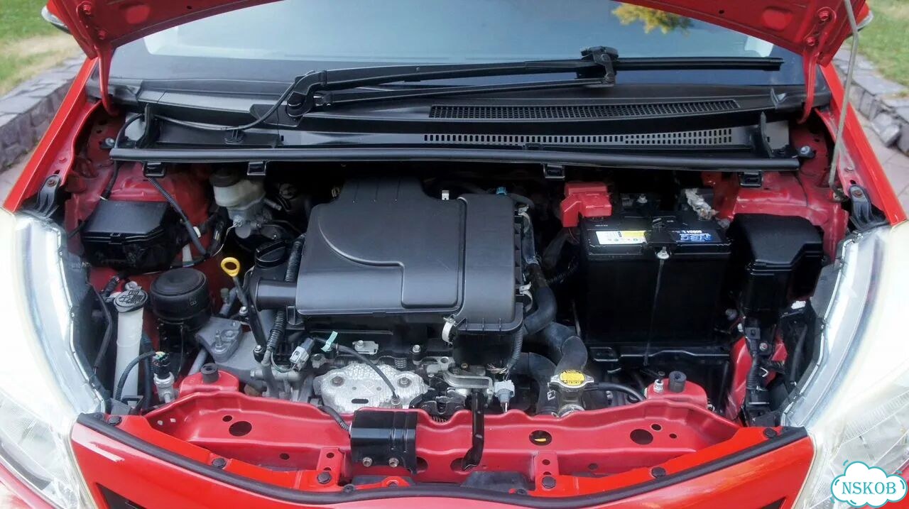 Toyota Vitz 1.0 CVT, 2012, 100 000 км фото 13