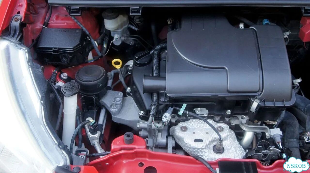 Toyota Vitz 1.0 CVT, 2012, 100 000 км фото 14