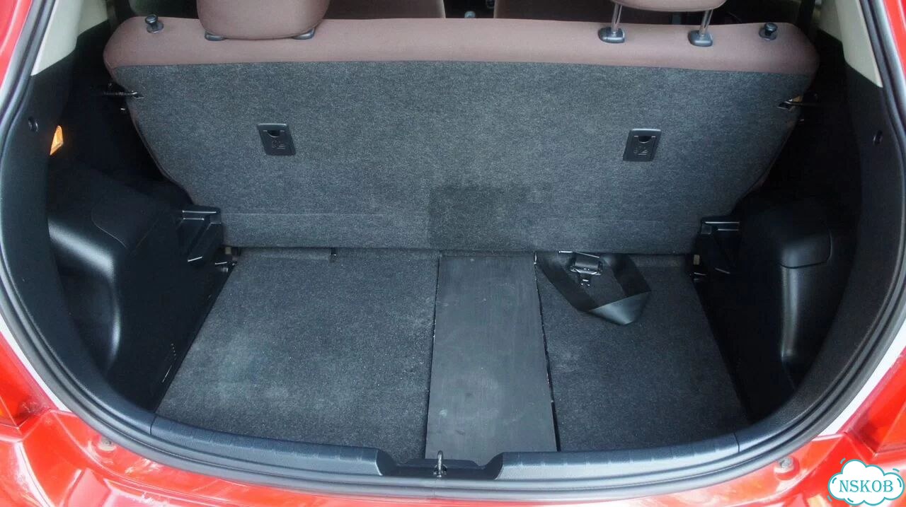 Toyota Vitz 1.0 CVT, 2012, 100 000 км фото 17