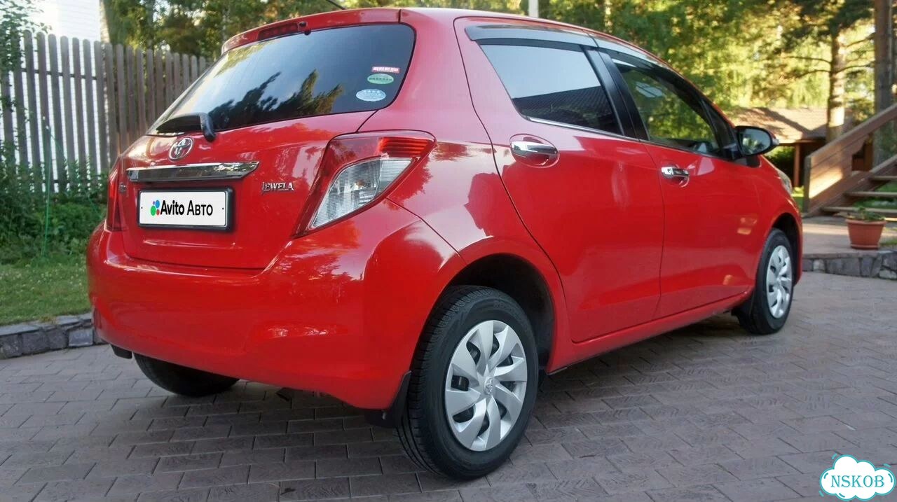 Toyota Vitz 1.0 CVT, 2012, 100 000 км фото 4