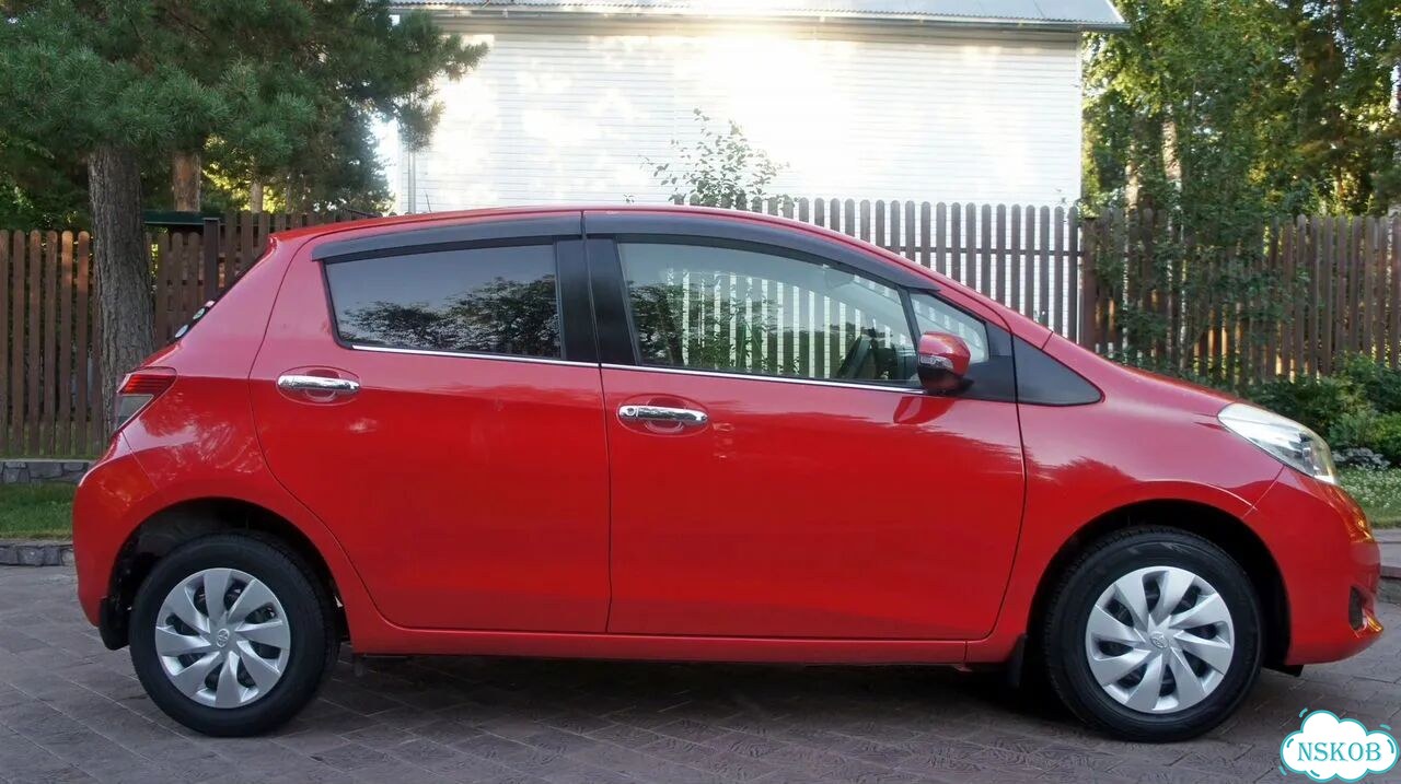 Toyota Vitz 1.0 CVT, 2012, 100 000 км фото 5