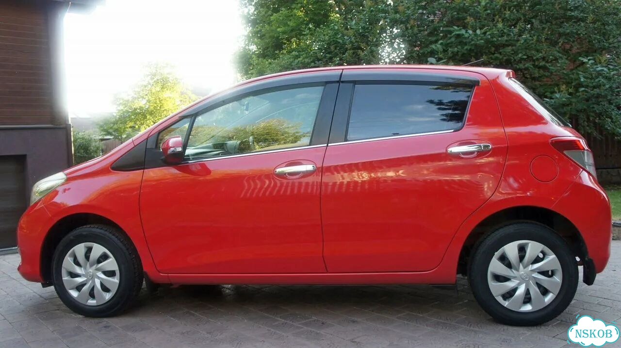 Toyota Vitz 1.0 CVT, 2012, 100 000 км фото 6