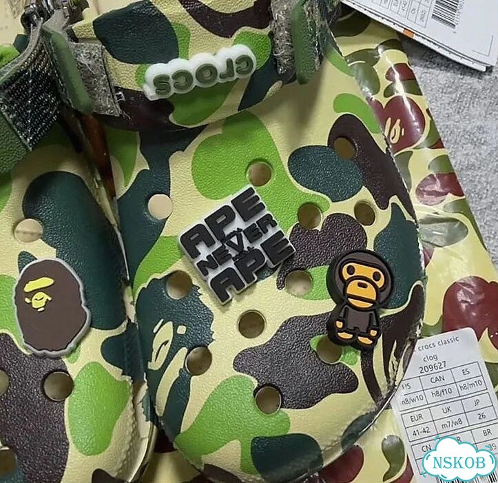 Crocs x bape фото 7