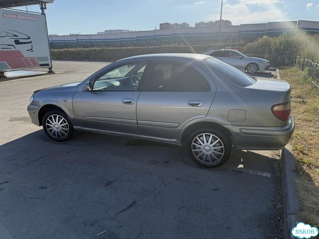 Nissan Bluebird Sylphy 1.8 AT, 2000, 262 000 км фото 2