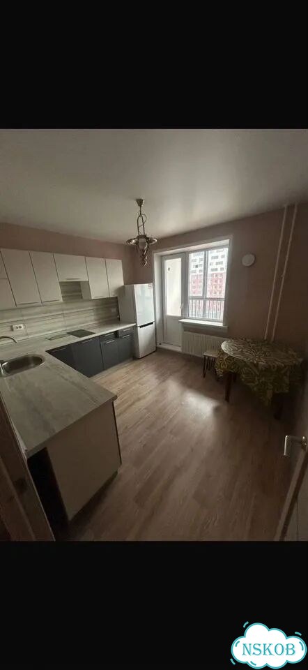 1-к. квартира, 42 м², 7/21 эт. фото 4
