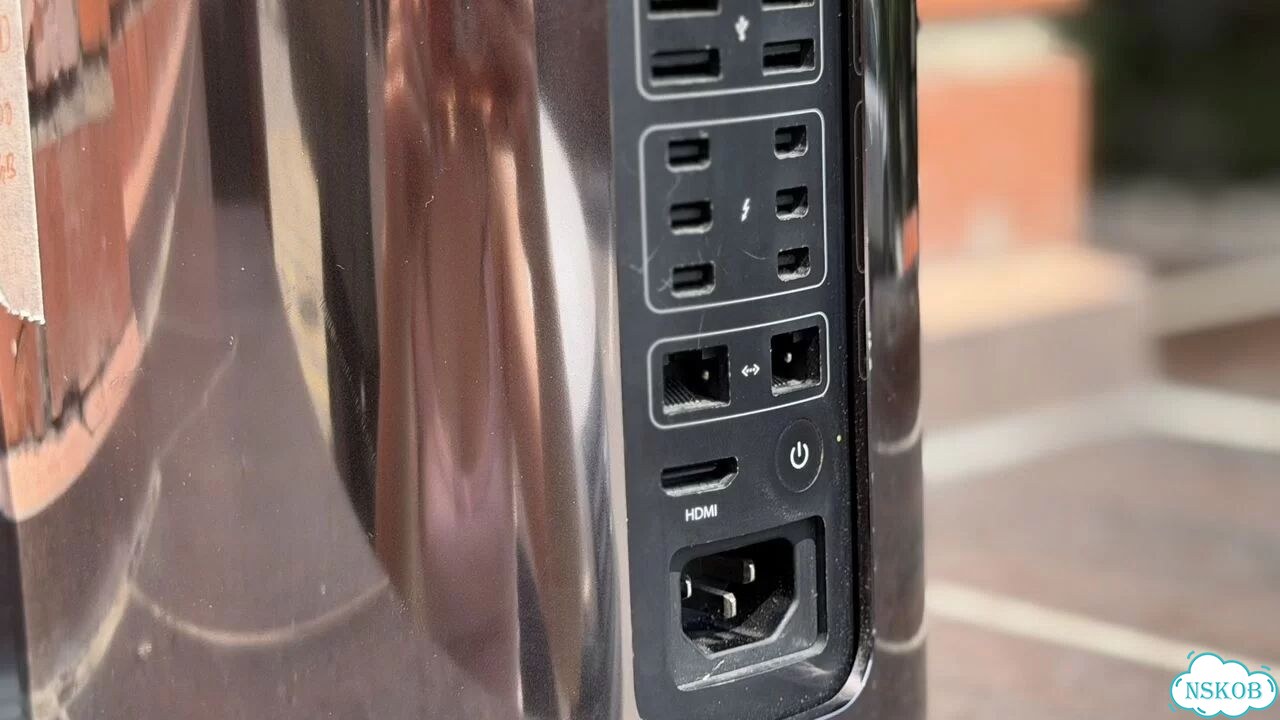 Mac Pro 6 core 16 gb 512 gb D300 фото 7