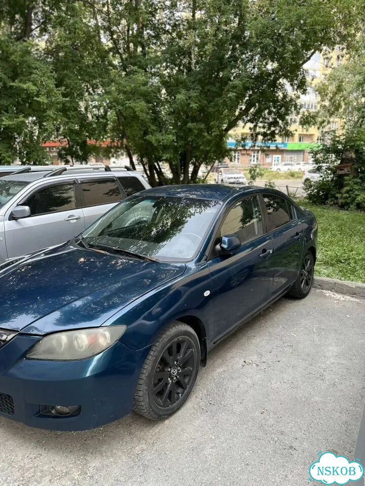 Mazda 3 1.6 MT, 2007, 300 500 км фото 2