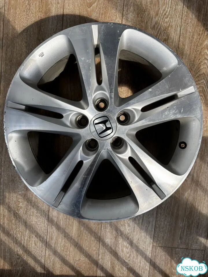 Литые диски Honda 8×R18 5×114.3 фото 5