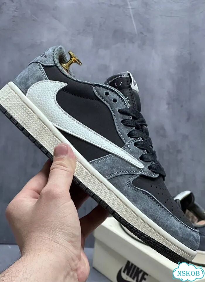 Кроссовки Nike Air Jordan 1 Low Travis Scott фото 2