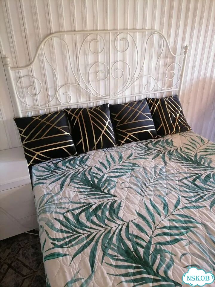 Кровать двуспальная 160×200 IKEA фото 3