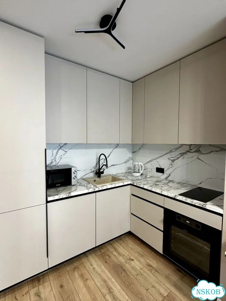 Квартира-студия, 30 м², 13/30 эт. фото 1