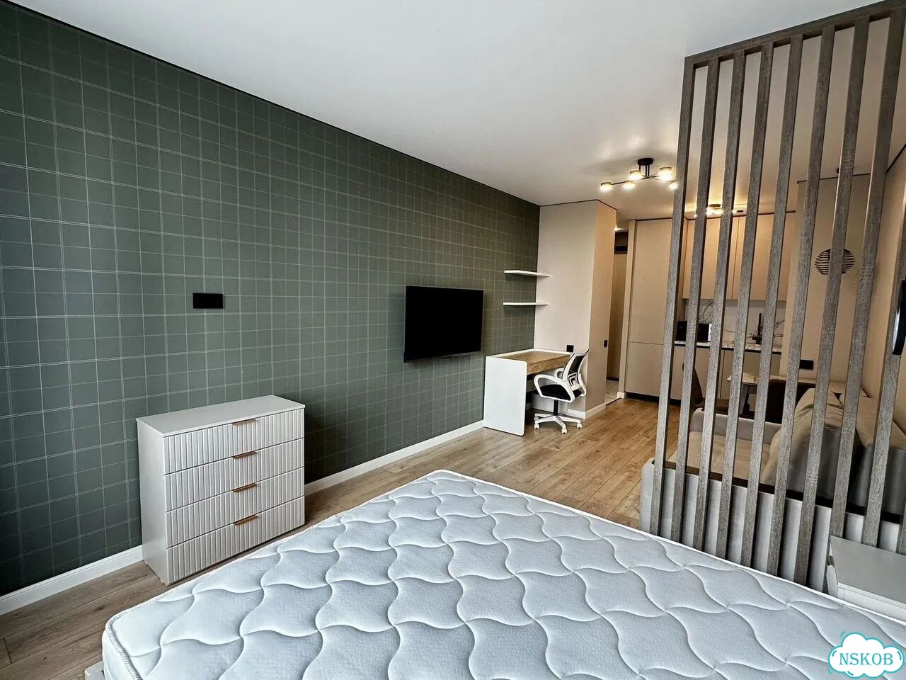 Квартира-студия, 30 м², 13/30 эт. фото 4