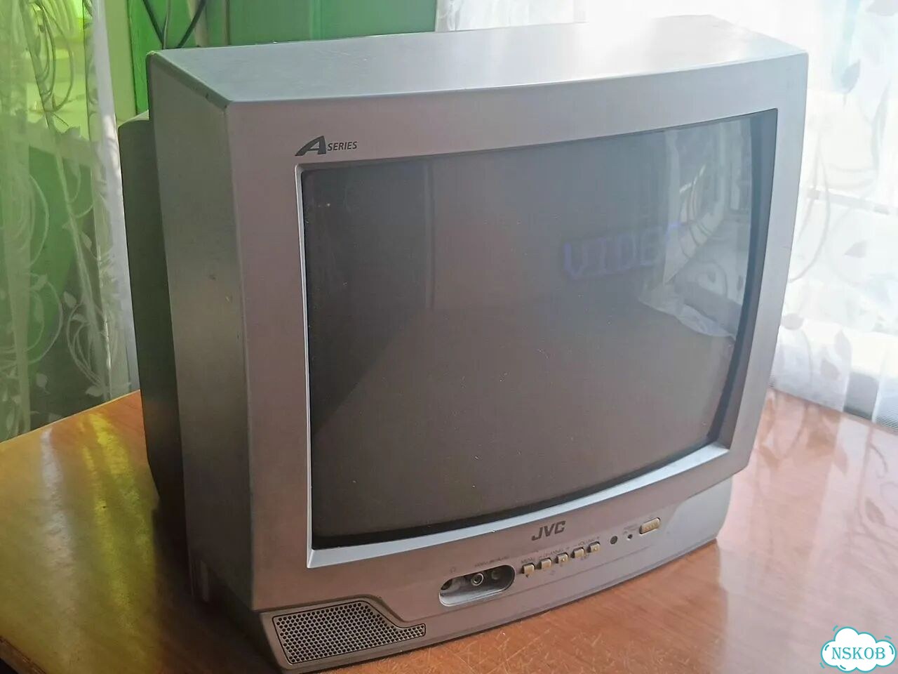 Телевизор бу фото 2