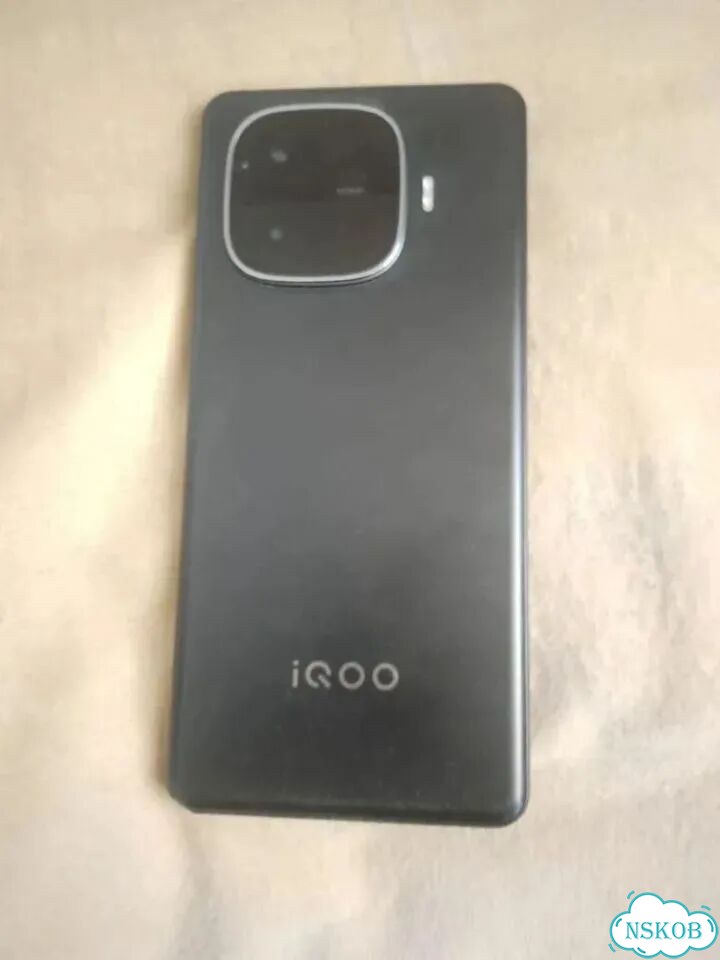 vivo iQOO Z9, 8/256 ГБ, 2 SIM фото 1