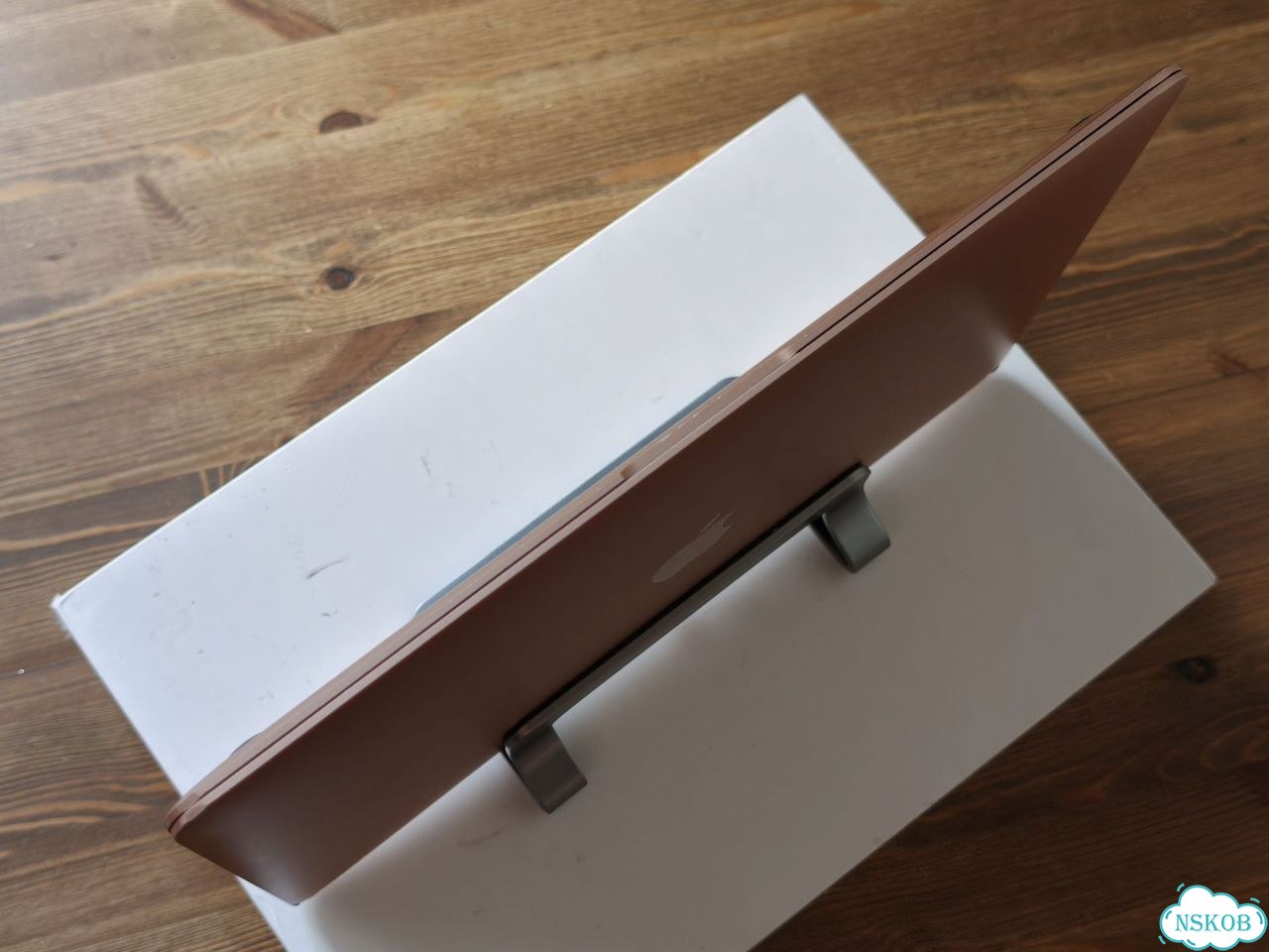 Хороший Macbook Air M1 8/256 Gold АКБ 93% фото 9