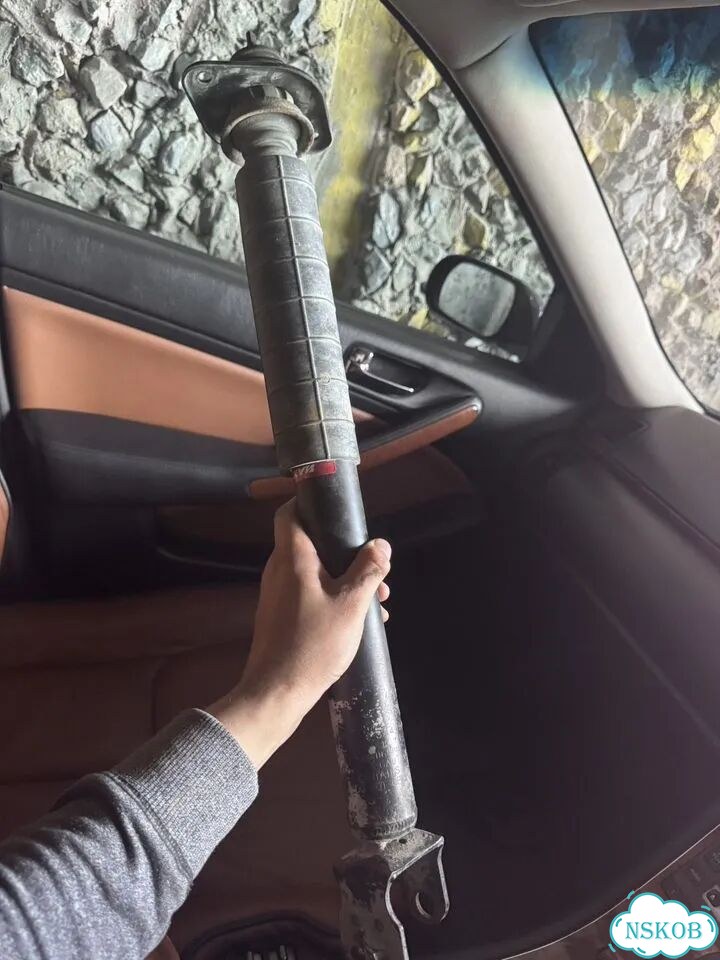 Стойка KYB фото 4