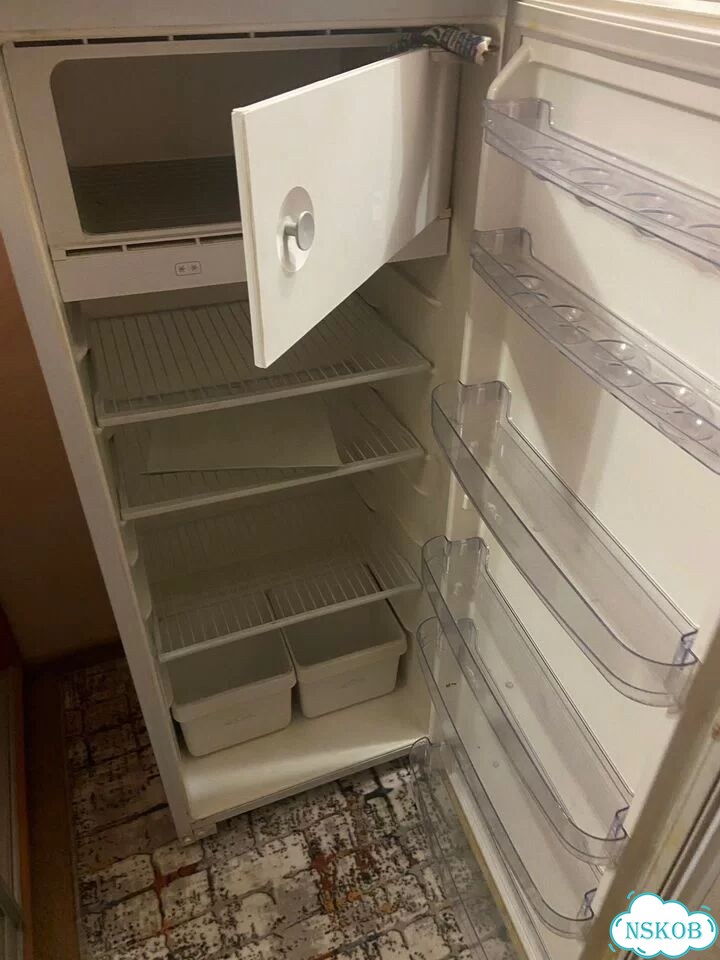 Холодильник бирюса бу фото 3
